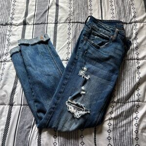 American Eagle Distressed Blue Jeans